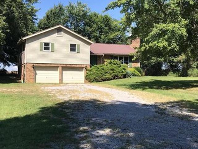 House for sale in Marion, Crittenden County