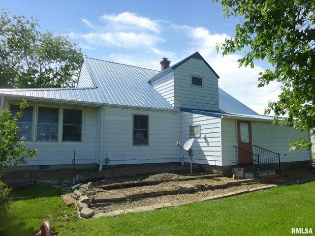 House for sale in Farmersville, Illinois