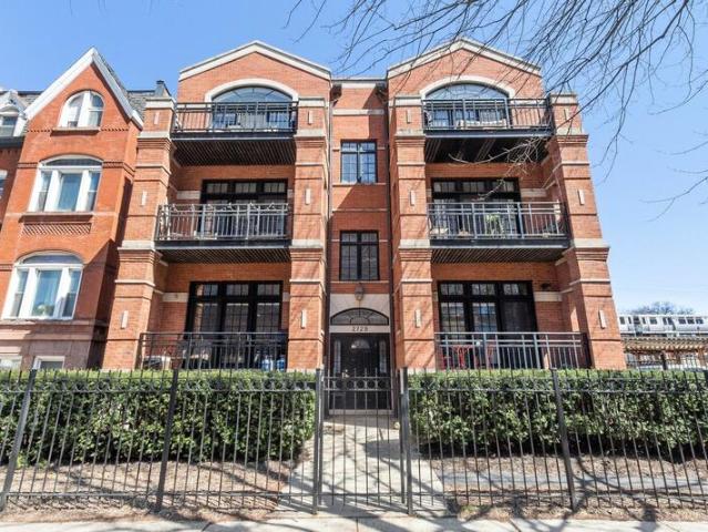 Duplex for sale in Chicago