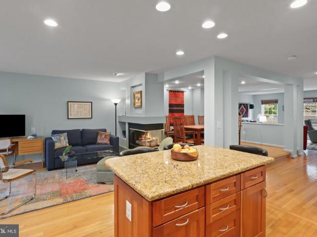 Townhouse for sale in Oakton, Fairfax County