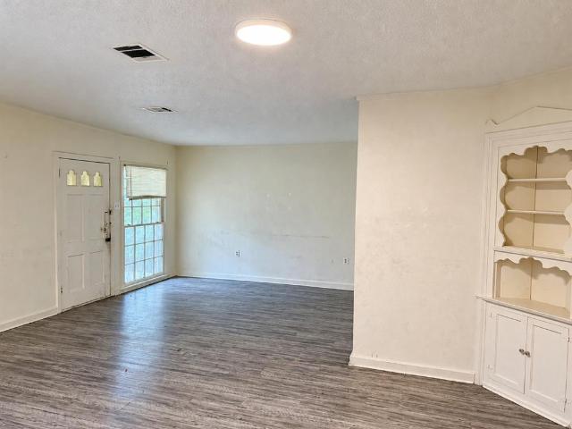 House for sale in Waco, McLennan County