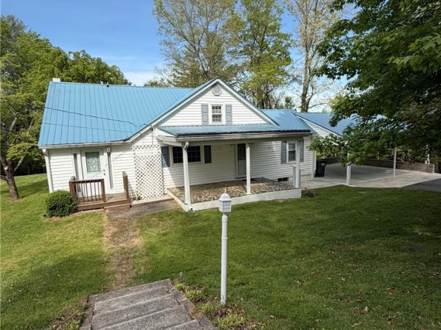 House for sale in Alleghany, North Carolina