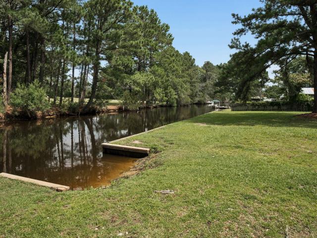 House for sale in Chocowinity, North Carolina