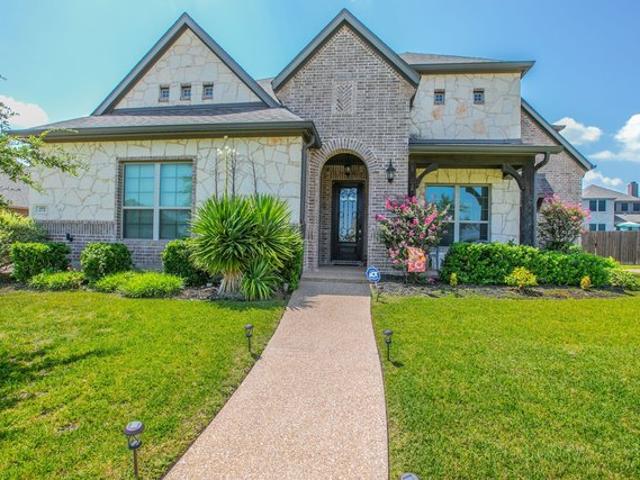 House for sale in Hewitt, Texas