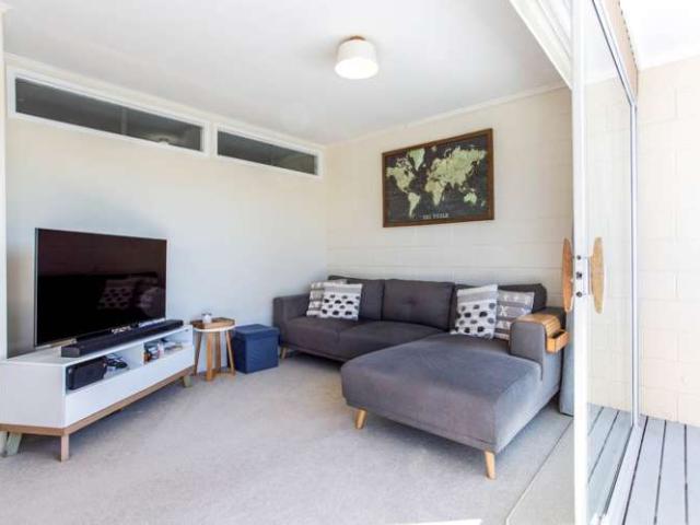 House for sale in Sunnynook