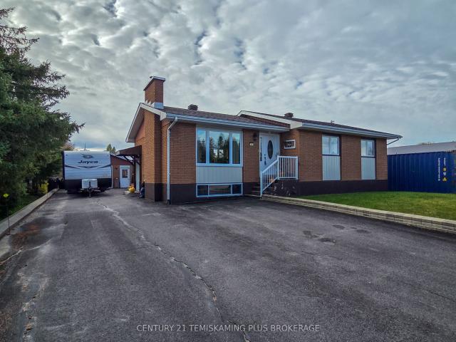 House for sale in Temiskaming Shores, Ontario