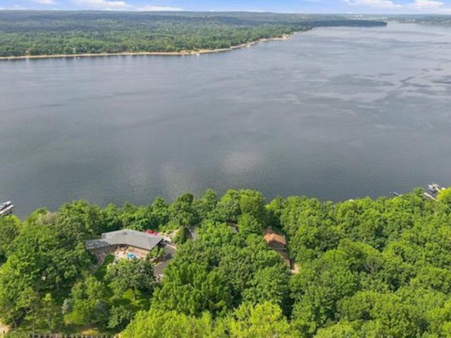 House for sale in Saint Croix, Wisconsin