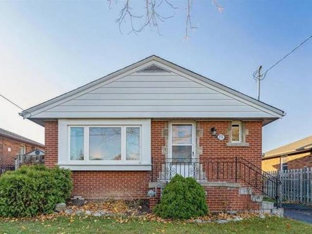 House for sale in Ancaster, Ontario