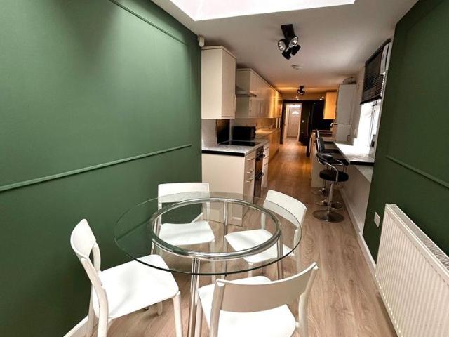 Room for rent in Stirchley, West Midlands