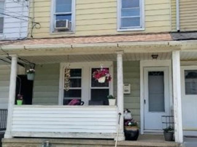 Townhouse for sale in Firthtown, Phillipsburg