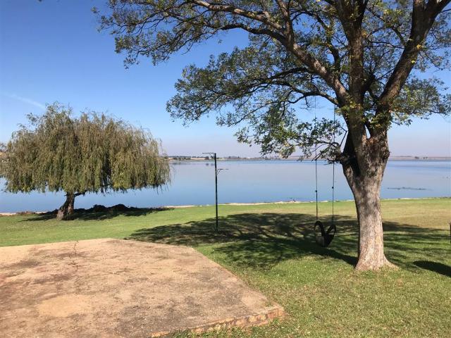 Land for sale in Waterkloof, Gauteng