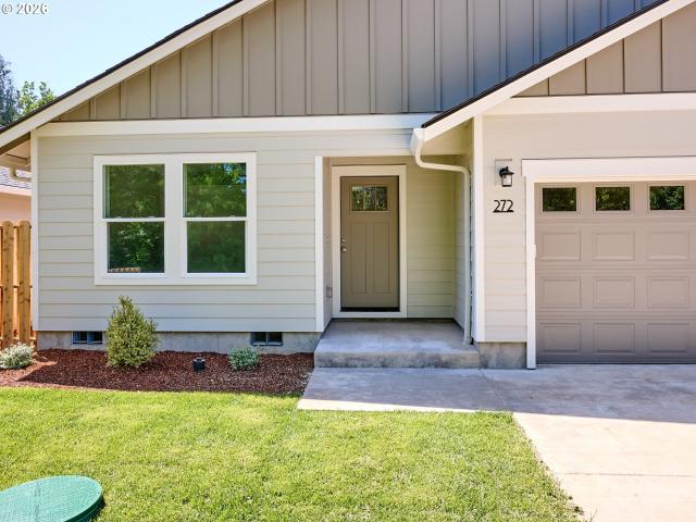 House for sale in Oregonia