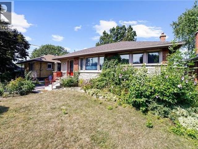 House for sale in Westcliffe West, Hamilton