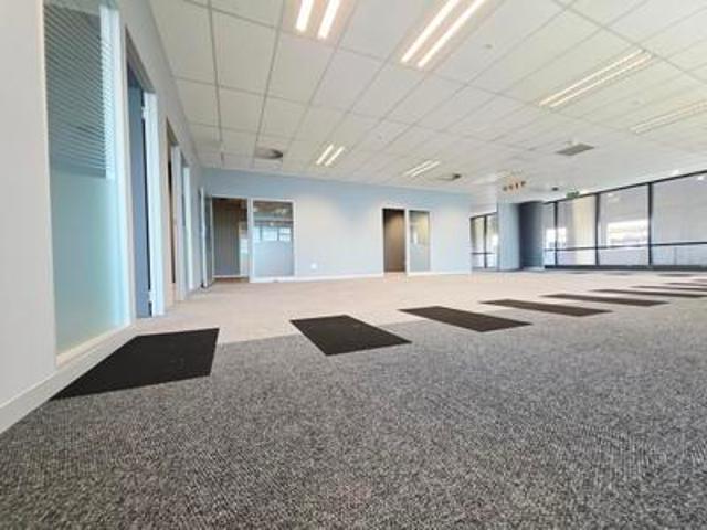 Commercial for rent in Waterkloof, Gauteng