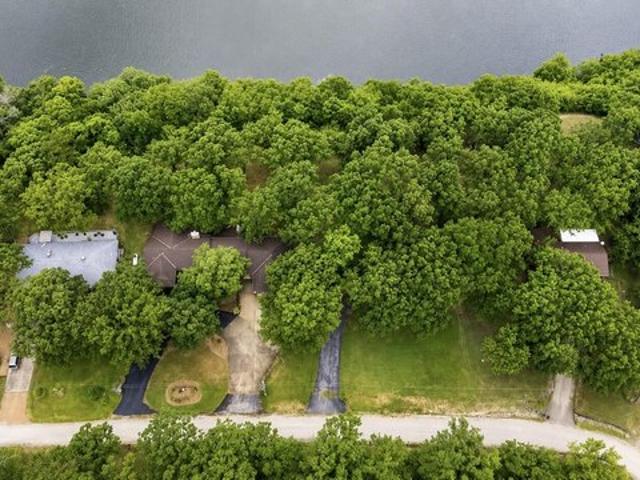 House for sale in Hickory, Missouri
