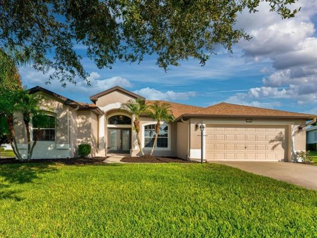 House for sale in Leesburg, Lake County