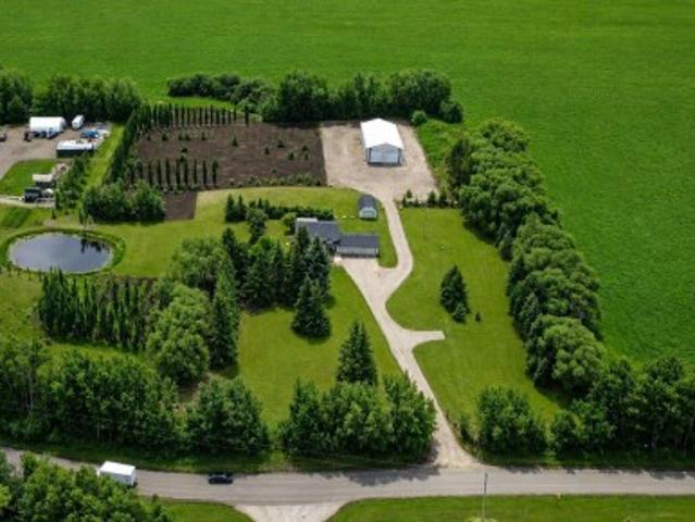 House for sale in Alberta