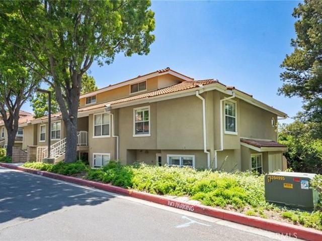 Townhouse for sale in Simi Valley, California