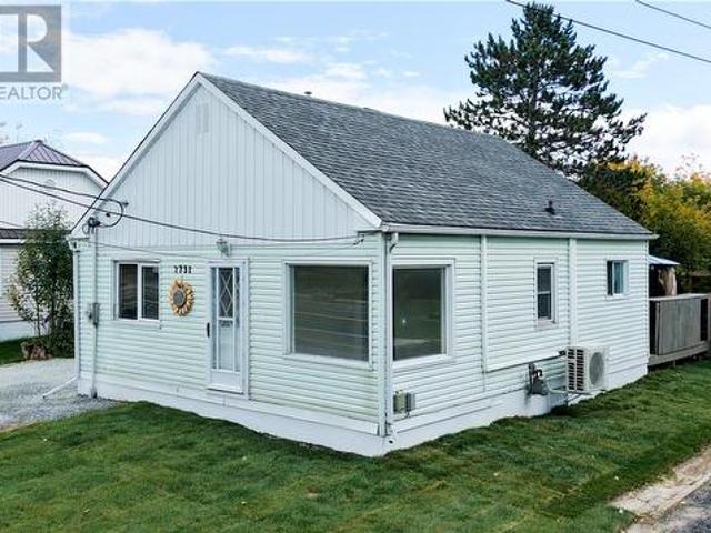 House for sale in Val Caron, Greater Sudbury