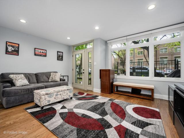 Condo for sale in Chicago Park, Illinois
