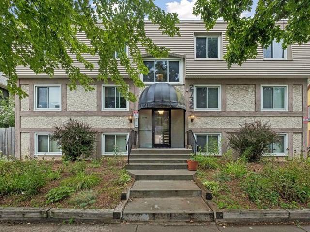 Condo for sale in Hennepin, Minnesota