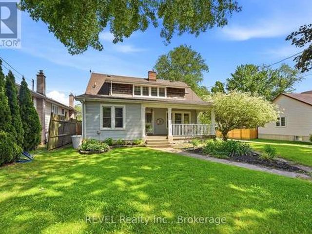 House for sale in Niagara, Ontario