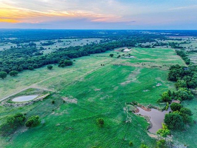 Farm for sale in Elmore City, Oklahoma