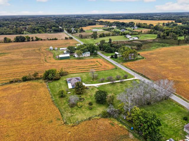 House for sale in Corunna, DeKalb County