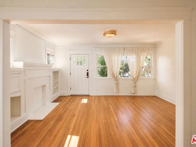 House for sale in Los Angeles, Los Angeles County