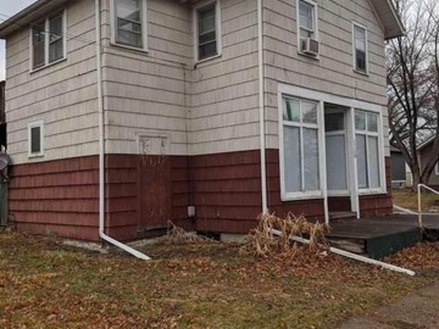 House for sale in Davenport, Iowa