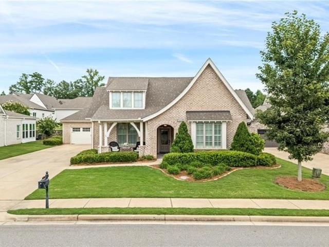 House for sale in Opelika, Alabama