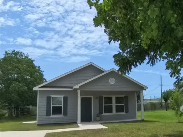 House for sale in Ingleside