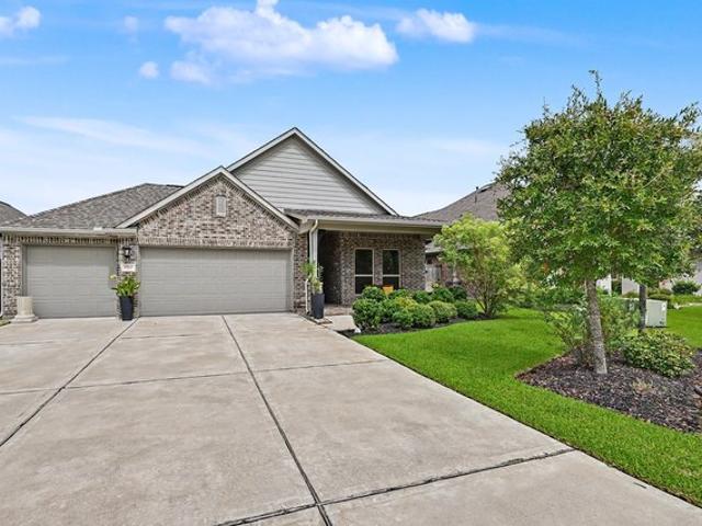 House for sale in Newport Lake Estates, Manvel