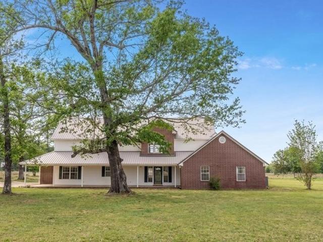 House for sale in New Boston, Texas