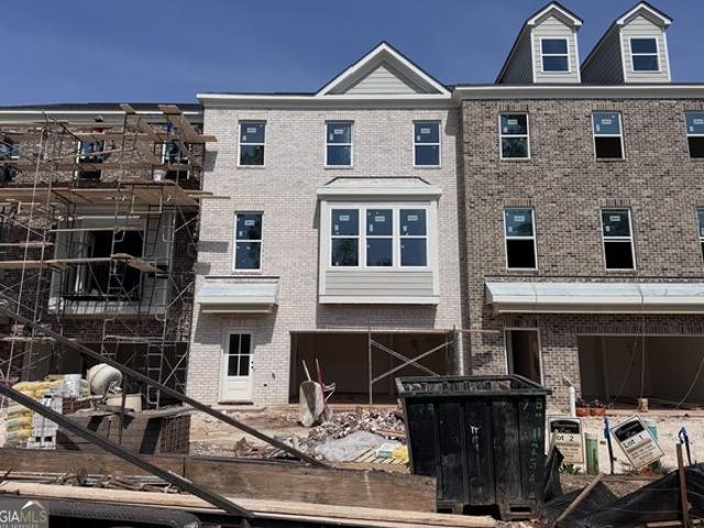 Townhouse for sale in Suwanee, Georgia