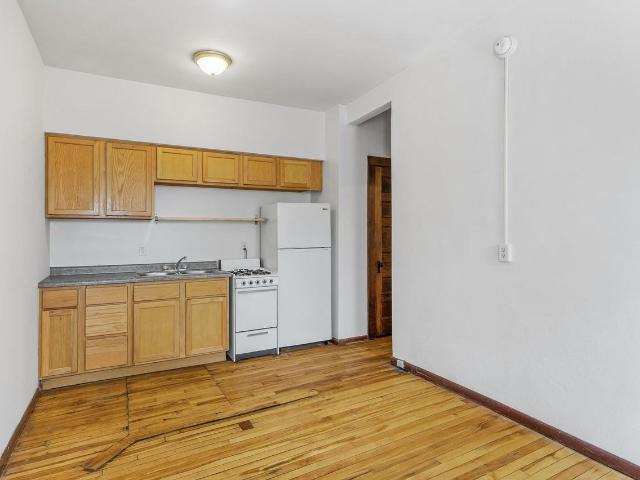 Apartment for rent in Hennepin, Minnesota