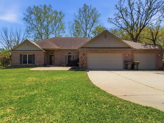 House for sale in Coweta, Oklahoma