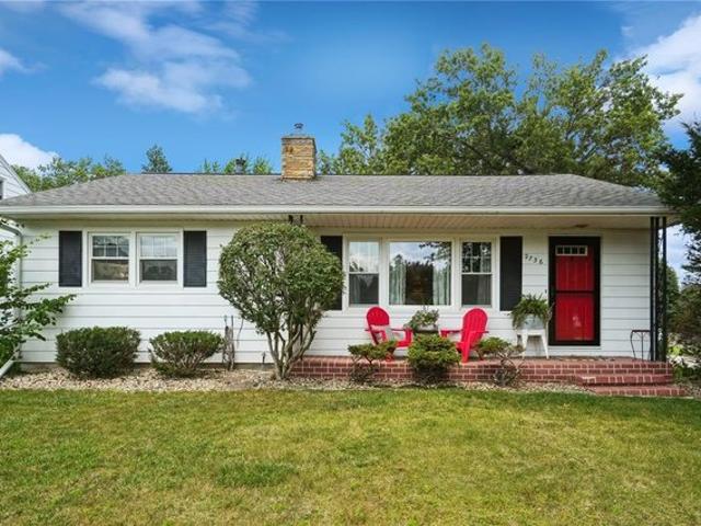 House for sale in Linn, Iowa