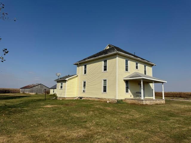 House for sale in Chadwick, Illinois