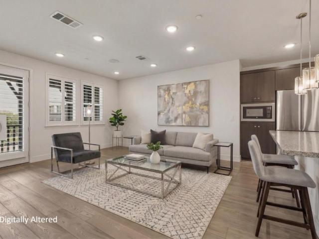 Townhouse for sale in Alameda, California