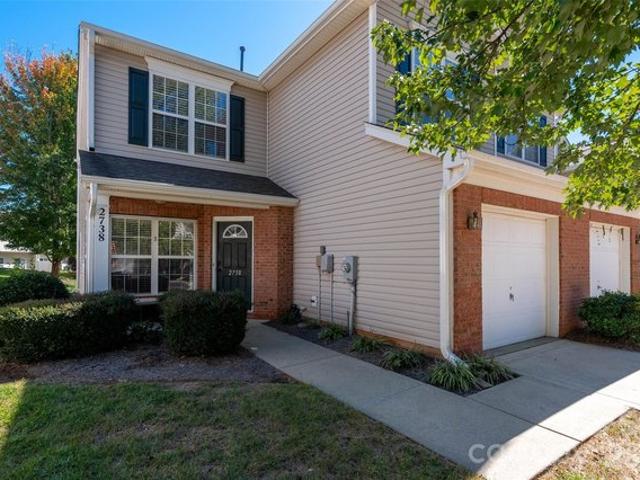 Townhouse for sale in Summerfield, Matthews