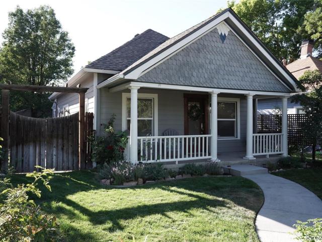 House for sale in Arapahoe, Colorado