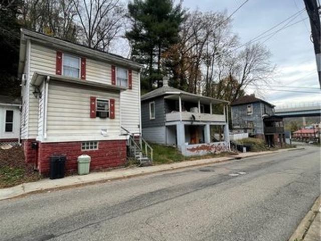 House for sale in Mingo Junction, Ohio