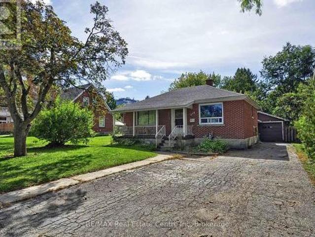House for sale in Waterloo, Ontario