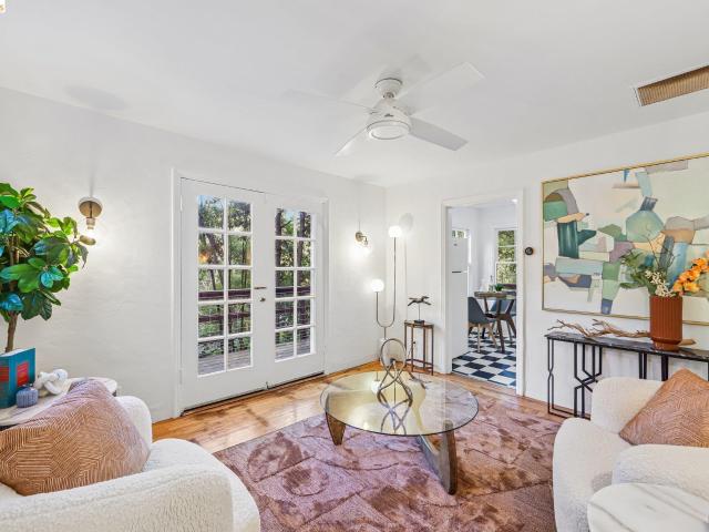 House for sale in Oakland, Alameda County