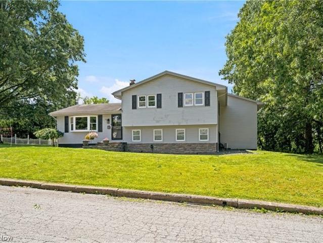 House for sale in Columbiana, Ohio