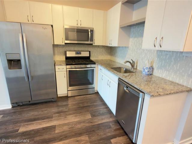 Condo for sale in Detroit, Michigan