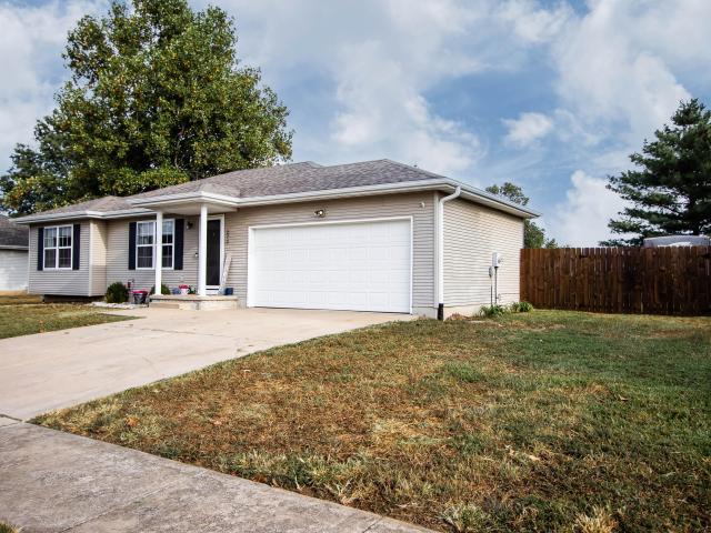 House for sale in Fair Grove, Missouri