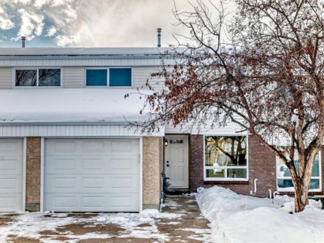 Townhouse for sale in Saint Albert, Alberta