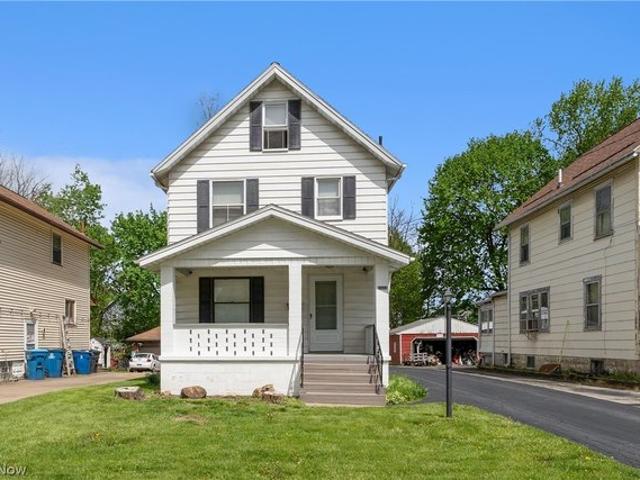 House for sale in Struthers, Ohio